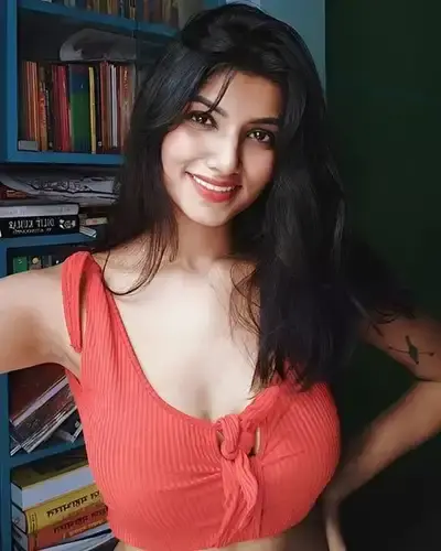 Escort Vapi